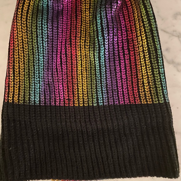 Unique Metallic Rainbow knit hat with faux fur pompom - Picture 3 of 5